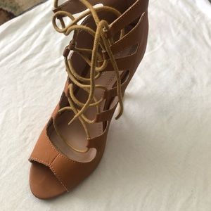 Tan heels “Behave”